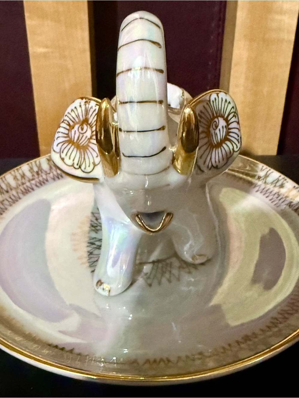 Vtg Thai Benjarong Porcelain Elephant Tea Set - Hand-Painted Gold & Pearl Glaze - Picture 8 of 11
